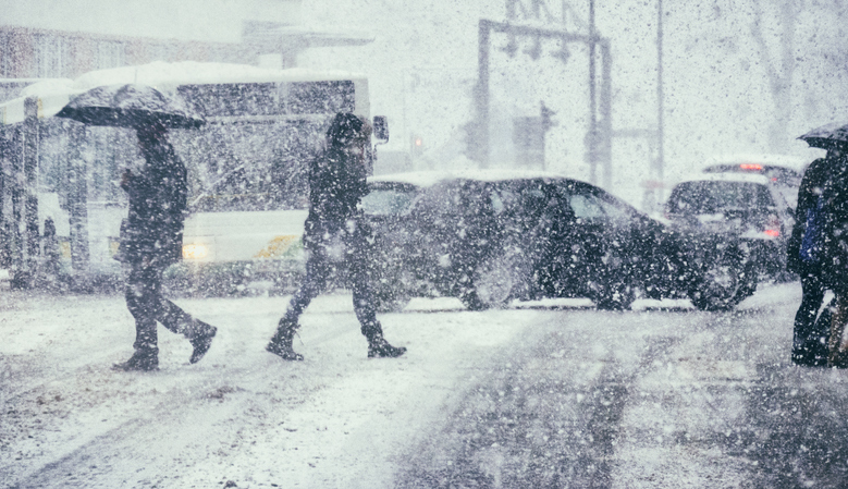 heavy snowfall in the city